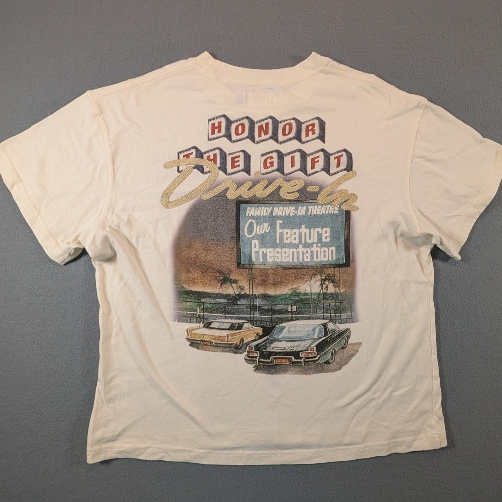 Honor The Gift Drive-In Graphic T Shirt Mens Size M Cream Off-White Short Sleeve
